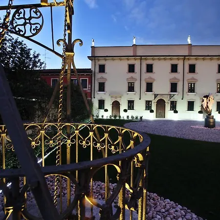 Baietta לינה וארוחת בוקר *